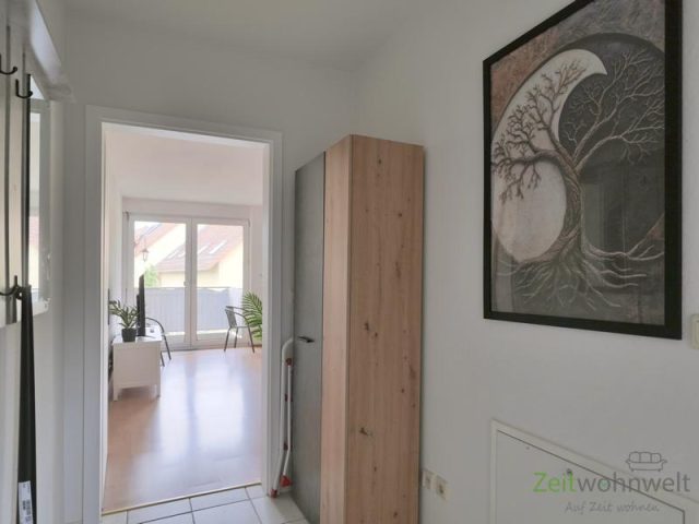 Wohnungsflur mikt Garderobe