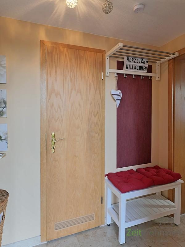 Flur mit Garderobe