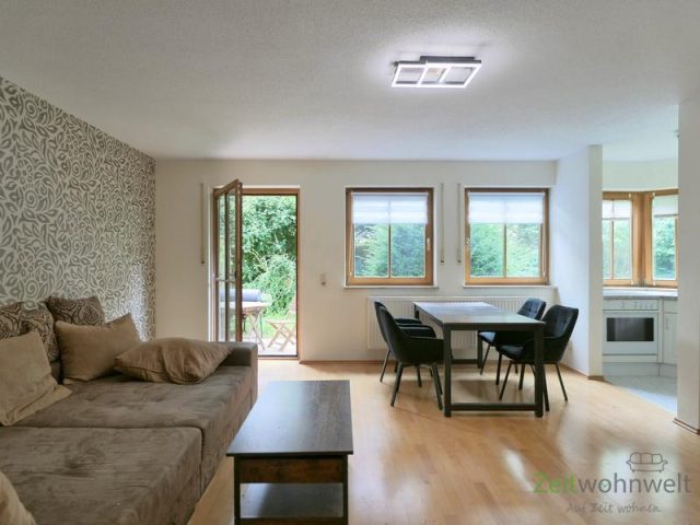 Blick ins Wohnzimmer