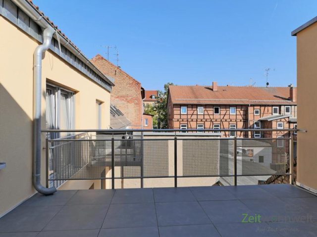 großer Dachbalkon