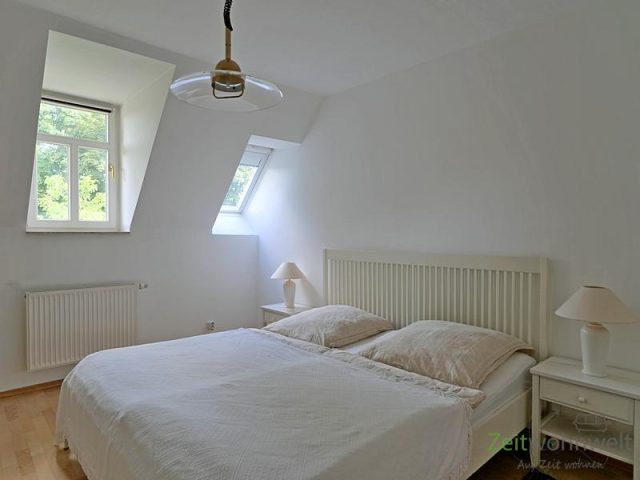 Blick ins rechte Schlafzimmer