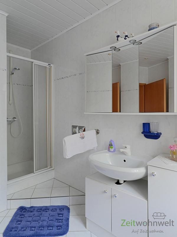 Dusche im Bad