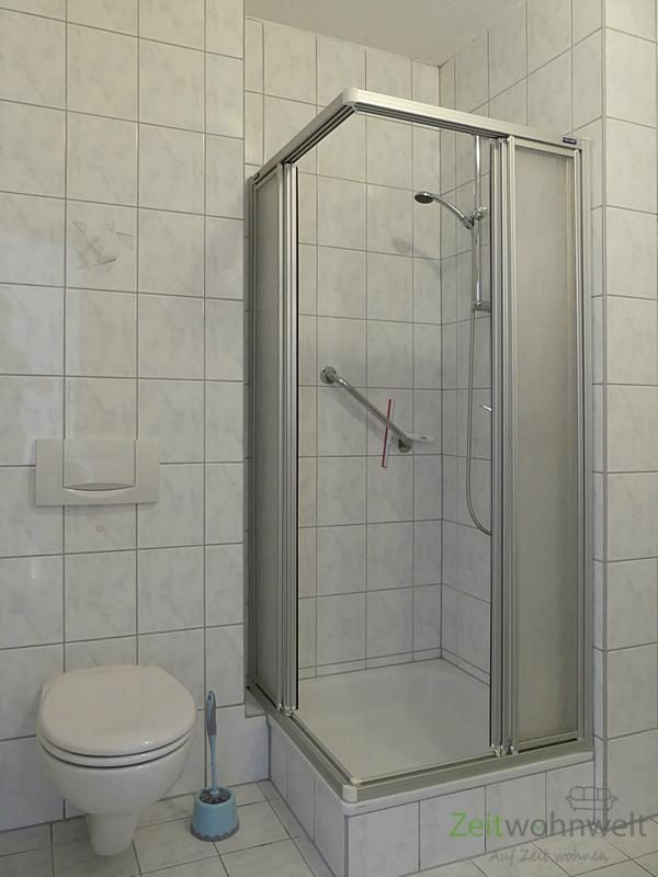 Dusche und WC