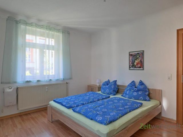 Doppelbett im Schlafzimmer
