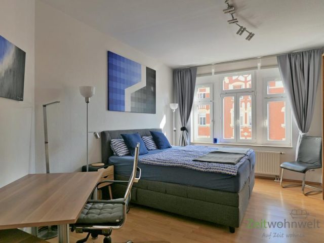 Schreibtisch im Schlafzimmer
