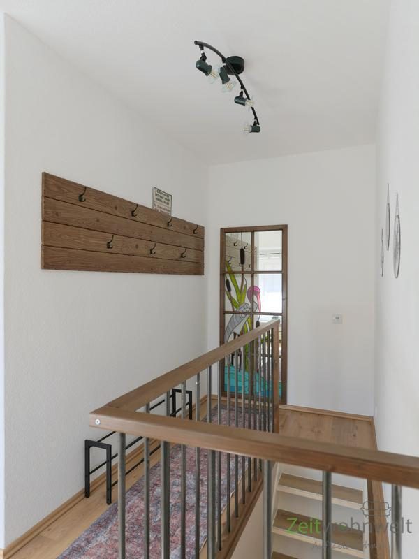 oberer Flur mit Garderobe