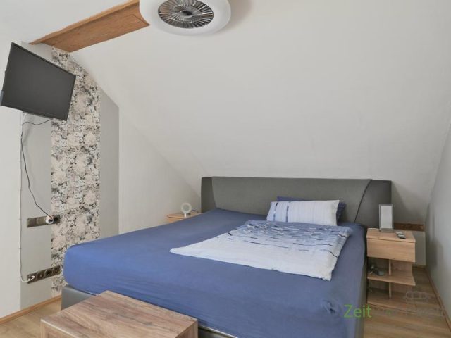 Blick ins rechte Schlafzimmer