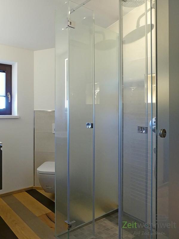 Dusche und WC