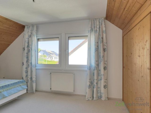 Blick ins Schlafzimmer