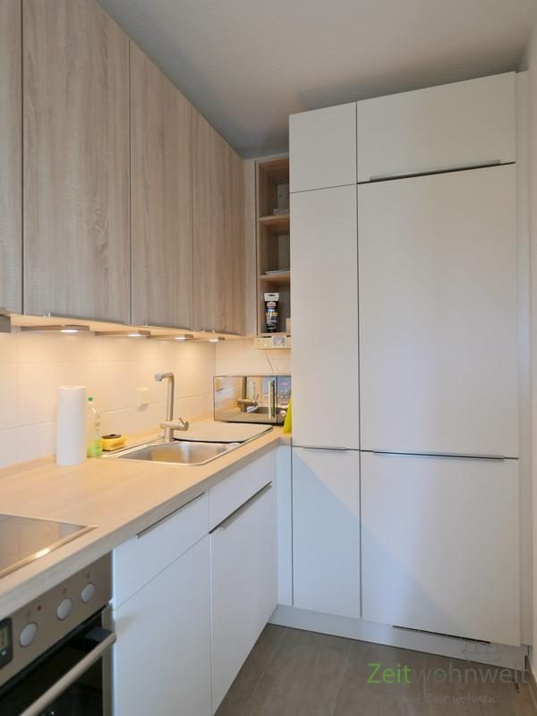 Blick zum Kühlschrank