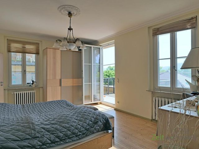 Blick zum Balkonausgang