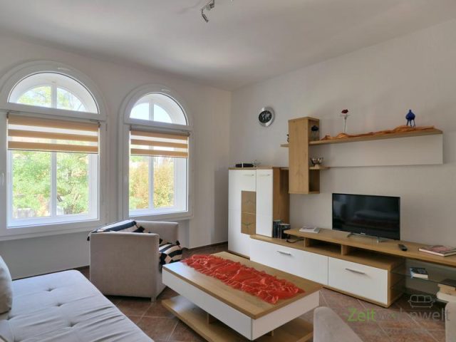 Blick ins Wohnzimmer
