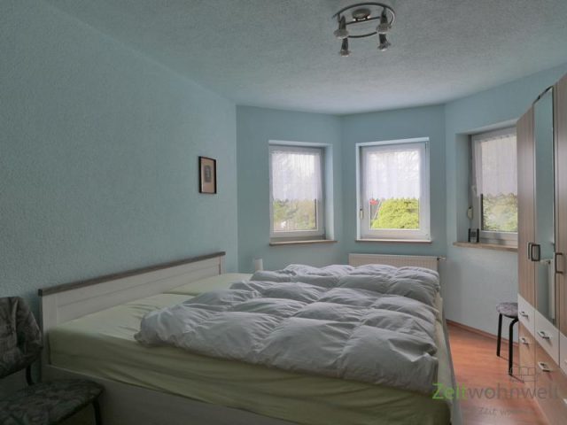 Blick ins Schlafzimmer