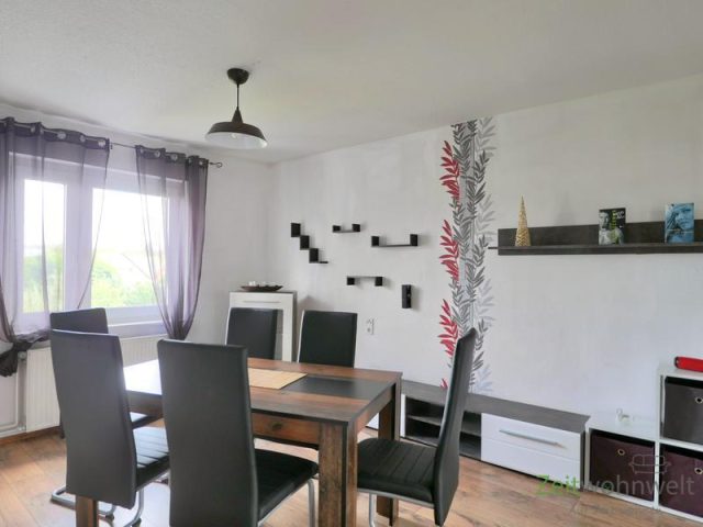 Blick ins Esszimmer