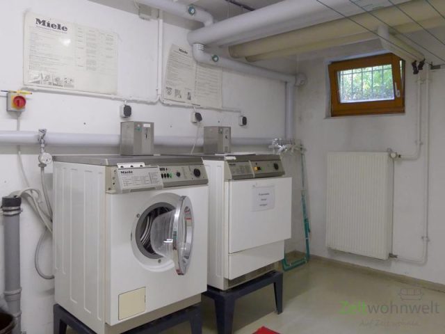 Waschmaschine und Trockner