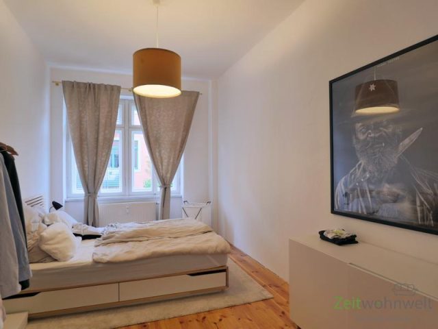 Blick ins Schlafzimmer