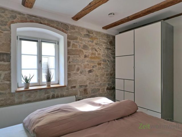 Kleiderschrank