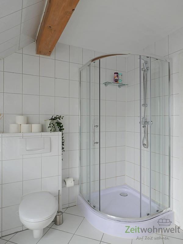 Dusche und WC