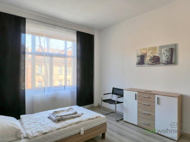 Blick ins Schlafzimmer