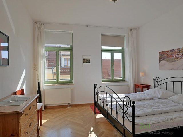 Blick ins Schlafzimmer