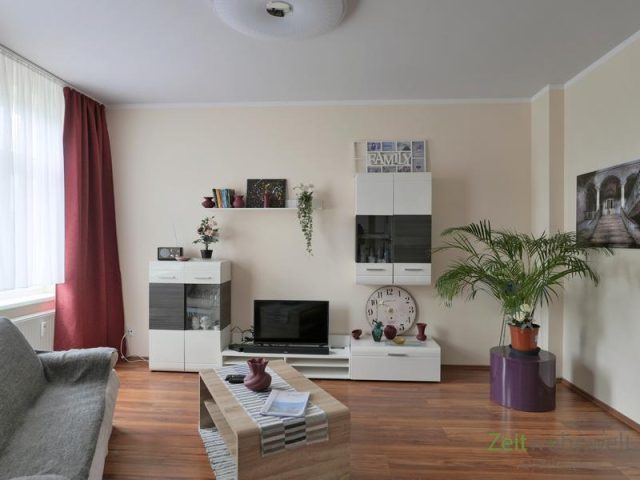 Blick ins Wohnzimmer