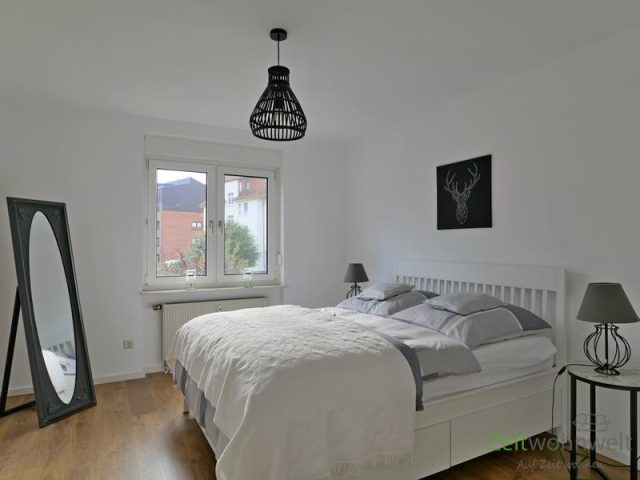 Blick ins Schlafzimmer