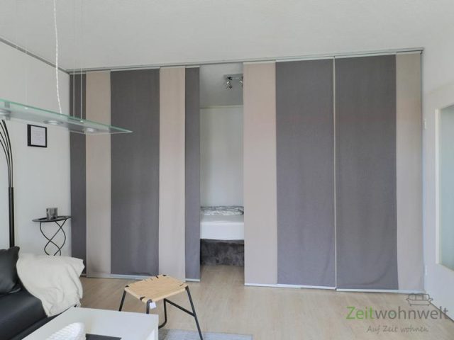Blick zum abgetrennten Schlafbereich