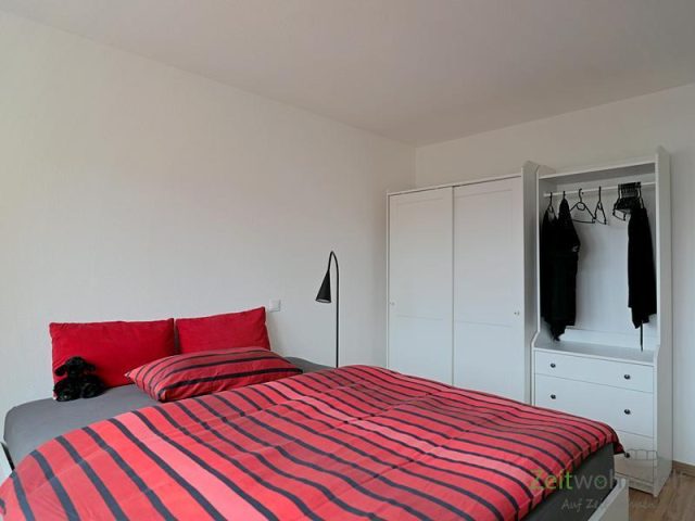 Kleiderschrank