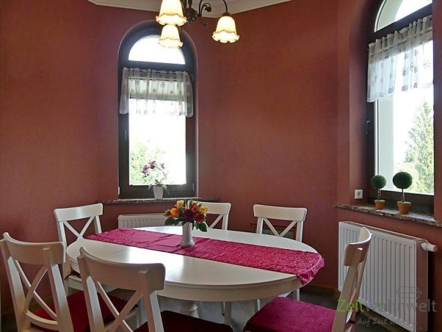 8-eckiges Esszimmer