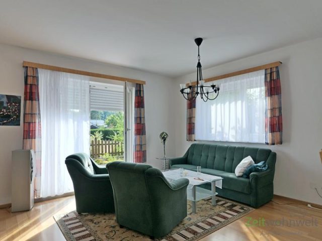 Blick ins Wohnzimmer