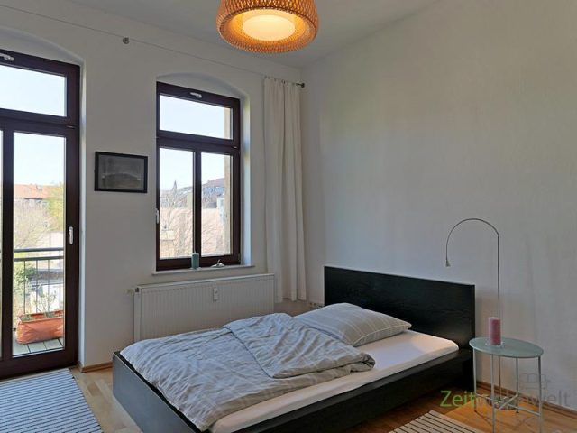 Bett im Schlafzimmer