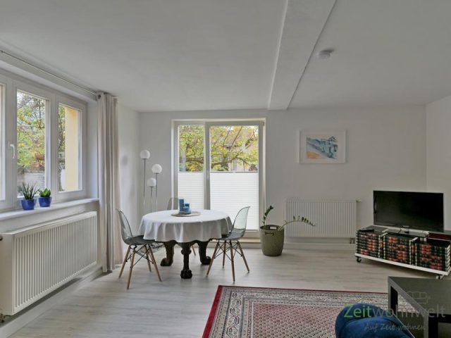 Blick ins Wohnzimmer