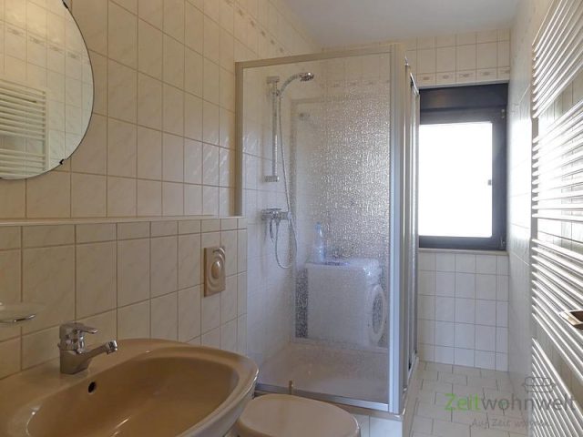 Bad mit Dusche