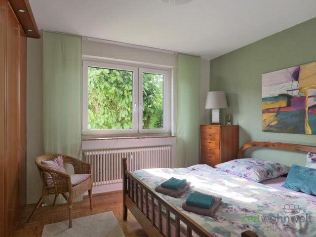 Blick ins Schlafzimmer