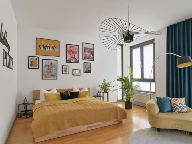 großes XXL-Bett