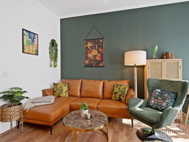 Sofa und Sessel