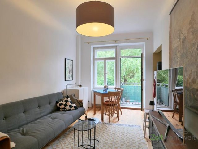 Blick ins Wohnzimmer