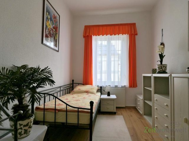 Blick ins Schlafzimmer