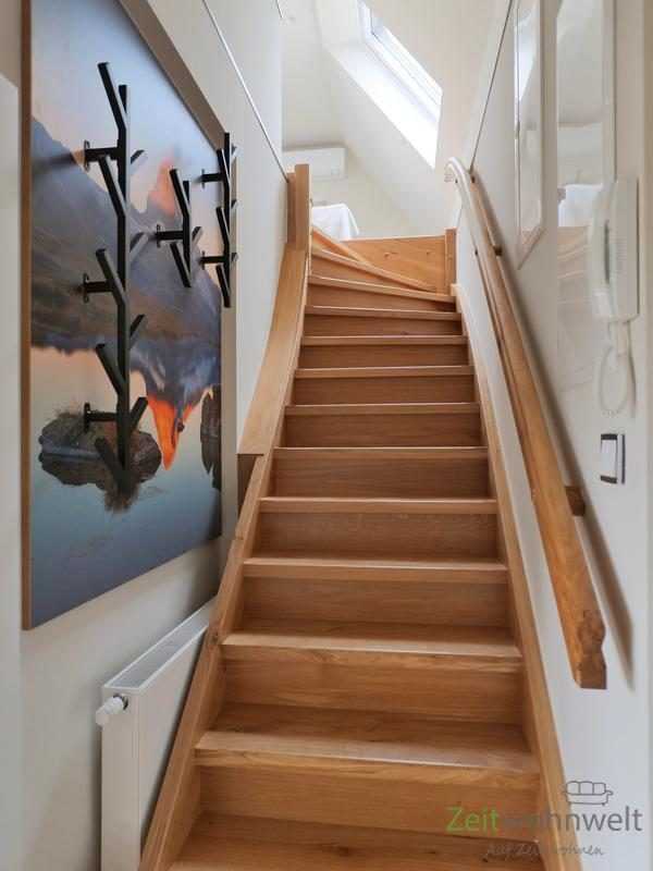Garderobe und Innentreppe