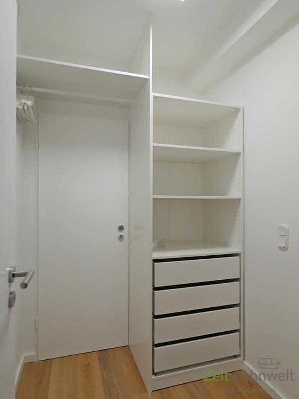 begehbarer Kleiderschrank