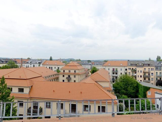 Blick aus dem Dachfenster