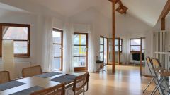 Großenlüder, großzügiges möbliertes XL-Apartment mit Balkon, Wintergarten, Carport und Service