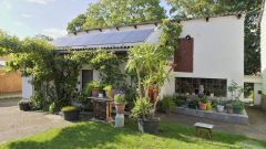 Egstedt, kleines möbliertes Haus im grünen Innenhof, ruhige Wohnlage