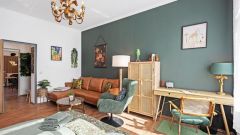 Innenstadt, möbliertes Apartment mit Stellplatz, sep. Küche, Balkon und Blick auf die Saale