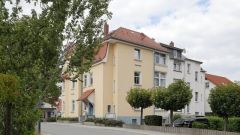 Ronneburg, preiswertes möbliertes 2-Zimmer-Apartment mit Waschmaschine und WLAN