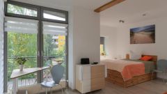 Seidnitz/Dobritz, geniales modernes Apartment mit Balkon im ruhigen Hinterhaus