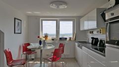 Jungfernkopf, neu sanierte und neu möblierte 2-Zimmer-Wohnung mit Garten, WLAN inklusive