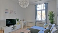 Andreasvorstadt, neu möbliertes 2-Zimmer-Apartment in zentrumsnaher Lage mit WLAN und Aufzug