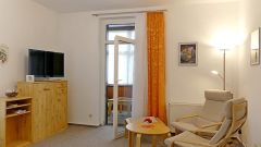 Klotzsche, kleines möbliertes 2-Zimmer Apartment m. Veranda, an Wochenendheimfahrer