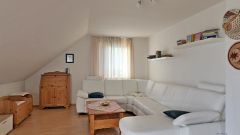 Grammetal, ruhige möblierte Maissonette-Wohnung mit Balkon, kleines Arbeitszimmer